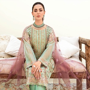 Elegante y hermoso vestido largo de organza de lujo, trajes de boutique indios de 3 piezas, ropa de fiesta para mujer de Ramsha Vol 2017 - Product Image 2