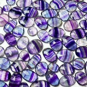 Pierres précieuses en fluorite naturelle taillées en forme de rose, formes variées, polies avec jeu de couleurs pour la fabrication de bijoux, vente en gros en vrac - Product Image 2