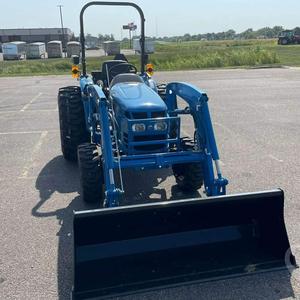 Tracteur à roues LS 40 CV Moteur diesel LL3300 Chargeur frontal Couleur bleue - Product Image 4