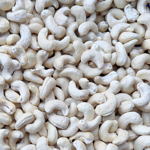 Nueces de Anacardo Orgánicas en Oferta, Ww240, Núcleos de Anacardo, Nueces de Anacardo al Precio Más Bajo, Empaque de Marca Privada Disponible - Product Image 1