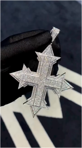 Collier pendentif croix XL unisexe en argent sterling 925 plaqué or 14 carats, certifié GRA, entièrement serti de moissanite, style Hip Hop - Product Image 3