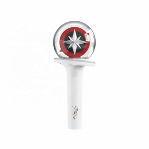 สินค้าเคป๊อปของแท้] Stray Kids - แท่งไฟเรืองแสงรุ่นที่ 2 - Product Image 2
