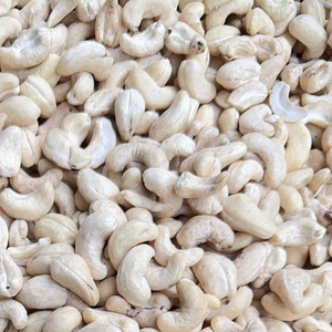 Wholesale High Quality Cashew <b>Nuts</b> WW180, WW240, WW320, LP, WS Cashew Vietnam Cashew <b>Nut</b> Exported To US EU, Middle East - Product Image 1