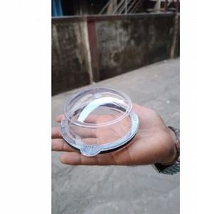 Couvercle de mixeur à base lourde avec fixation sécurisée et verrouillage de sécurité pour le broyage à haute vitesse, idéal pour l'hôtellerie - Product Image 4