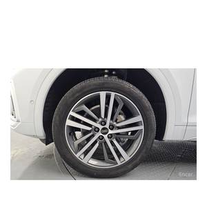 Audi Q5 45 TFSI quattro Premium 2023, 7,446 km, Volante a la Izquierda, Asientos de Cuero, Cámara Trasera - Product Image 5