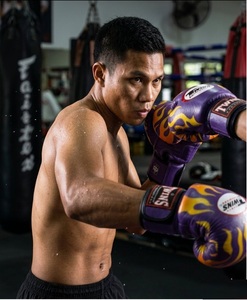 Guantes de Boxeo Premium para Boxeo, Muay Thai, Kickboxing, Entrenamiento, con Absorción de Humedad y Soporte de Muñeca con Velcro - Product Image 5