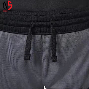 Shorts imprimés de qualité supérieure pour hommes, logo et design personnalisés, shorts sublimés pour hommes, shorts imprimés pour la salle de sport, entraînement, shorts imprimés incroyables - Product Image 5