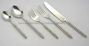 Juego de Cubiertos Ecológicos Clásicos de Latón y Acero Inoxidable, Pedido Mínimo de 100 Piezas para Fiestas, Empaque Personalizado, Entrega Rápida - Product Image 3