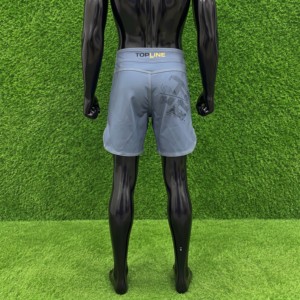 Shorts MMA Homme Personnalisés en Gros, Coupe Athlétique, Anti-Transpiration, Gris, Impression par Sublimation, Logo au Dos - Product Image 2