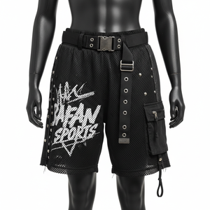 Shorts femme en maille polyester respirante premium 160 GSM, noir, style streetwear, avec poches cargo, ceinture et logo imprimé. - Product Image 5