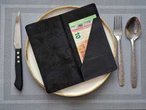 Porta-Notas de Cuero Genuino Elite para Restaurante, con Logotipo Personalizado, Presentador de Facturas para Cafetería, Organizador para Hotel de Prestigio LBH-0027 - Product Image 4