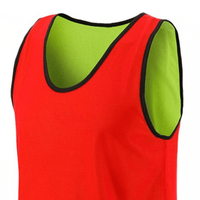 Vestes d'entraînement de football personnalisées en gros avec logo, 100% polyester, respirantes, en maille, unisexes, à manches courtes, séchage rapide