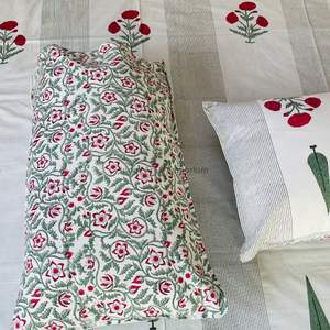 Juego de Sábanas con Estampado Artesanal Sanganeri de la India, Sábanas con Funda de Almohada - Product Image 4