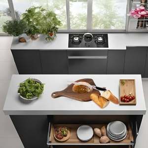 Planche à découper en bois artisanale avec finition brillante, fabriquée en bois de Sheesham et forme personnalisable - Product Image 5