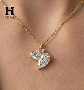 Collier élégant avec pendentif en forme de cœur et diamant taillé en poire en or massif – Bijoux fins par Heerak Diamonds - Product Image 2