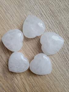 Corazón hinchado de cuarzo transparente de cristal curativo Natural de la mejor calidad, cristales al por mayor, corazones de piedras preciosas, compra de AGATE AAMEENA - Product Image 5