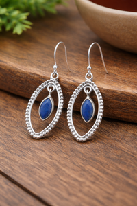 Boucles d'oreilles pendantes faites à la main en argent sterling 925 avec lapis-lazuli naturel, cadre perlé marquise style bohème, cadeau bijoux pour femme et petite amie - Product Image 5