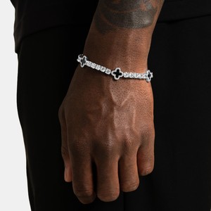 Bracelet personnalisé de luxe Hip Hop en argent 925 plaqué rhodium, serti de moissanite VVS, motif trèfle de tennis - Product Image 1