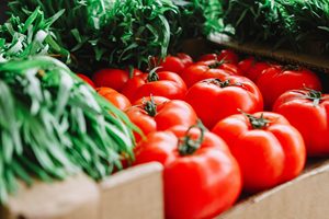 High Quality Organic Fresh Beef Tomatoes 100% Bulk Wholesale Fast Delivery <b>Cheap</b> Price France 10kg for Sale Discounted Prices - Product Image 3