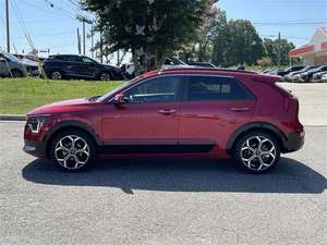 <span class=keywords><strong>Kia</strong></span> <span class=keywords><strong>Niro</strong></span> FWD 2025 Rouge Propre, Voiture d'occasion, Intérieur Clair, Sièges en Tissu, SUV, Toit Ouvrant, Camionnette, Meilleur <span class=keywords><strong>Prix</strong></span>, Voiture <span class=keywords><strong>de</strong></span> Qualité - Product Image 3