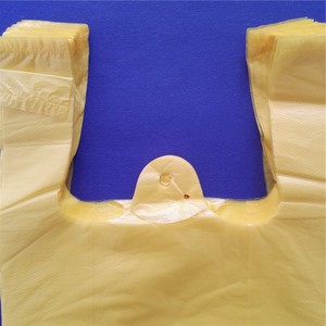 Offre Spéciale gilet transporteur T-shirt sac sur lâche conception personnalisée HDPE LDPE sac à provisions en plastique recyclé écologique prix d'usine - Product Image 4