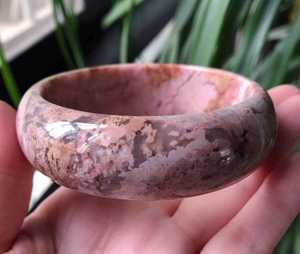 Brazalete de Diseño Floral Único FD-2510, Joyería de Moda para Mujer, Estilo Clásico para Fiestas, a Bajo Precio en India - Product Image 1