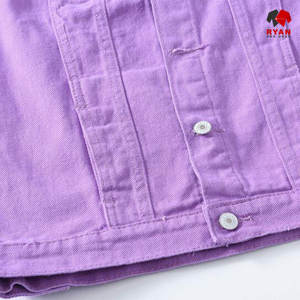 Ryan Pro Gear Nouveau design Gilet en jean unisexe sans manches écologique et tendance avec logo personnalisé et fermeture à boutons - Product Image 6