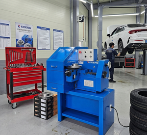 Torno para Discos y Tambores de Freno KOENG KBL-9000B - Product Image 4