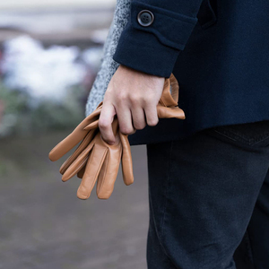 Gants en cuir élégants et modernes, résistants au vent, de différentes couleurs, avec design professionnel et possibilité de personnalisation. - Product Image 5