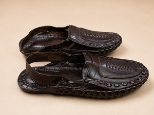 Mocasines de Cuero Genuino con Punta Cerrada, Transpirables, para Verano e Invierno - Product Image 4