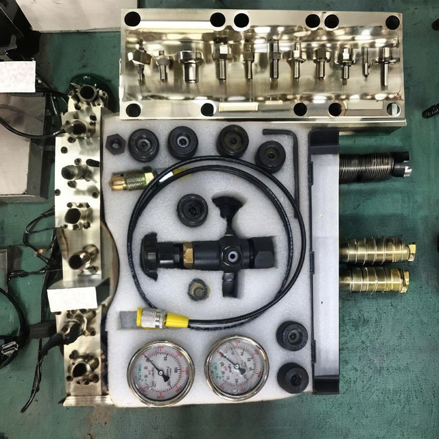 ACCUMULATOR CHARGING KIT