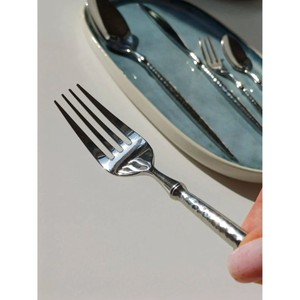 Juego de Cubiertos Minimalistas de Metal de la Más Alta Calidad, Acabado Espejo, Aptos para Lavavajillas, Cubiertos para Bodas - Product Image 2