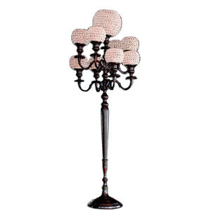 Grand chandelier à 9 bras avec bougeoirs en globe de cristal pour mariages, restaurants et hôtels – Décoration d'entrée – Chandelier haut fait main - Product Image 1