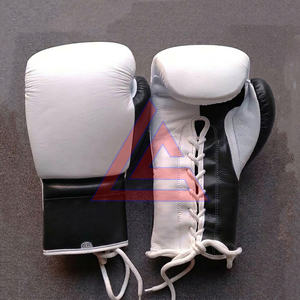 Gants de kickboxing professionnels personnalisés avec logo, prix d'usine, en cuir véritable respirant et anti-humidité, à lacets - Product Image 4