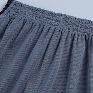 Uniformes de Baloncesto con Logotipo Personalizado, Conjuntos Transpirables que Absorben la Humedad |   Ropa Deportiva Profesional Sublimada, Elegante y de Secado Rápido, 100% - Product Image 6