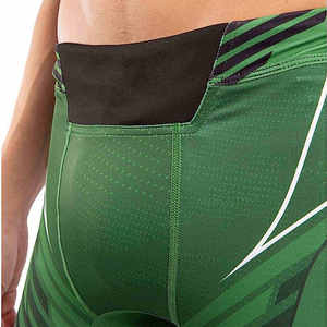 Shorts de compression décontractés pour hommes 2026, pour fitness et entraînement, couleur unie, polyester/coton, séchage rapide, impression personnalisée OEM, vente en gros pour la gym - Product Image 3