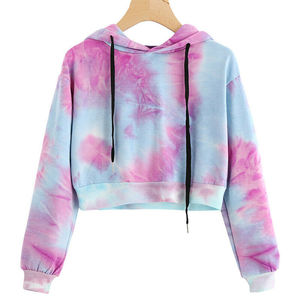 Sweat-shirt à capuche court tie-dye pour femme, manches longues, en coton tricoté, décontracté, pour le printemps - Product Image 4