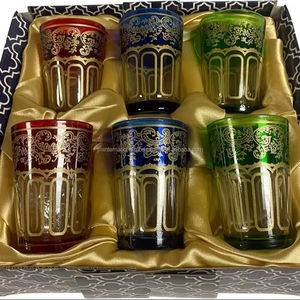 Vasos coloridos con estampado dorado marroquí - Product Image 1