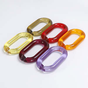 Collier artisanal en résine à maillons larges, style moderne, mélange de couleurs, creux, gros et long, pour décoration murale - Product Image 5