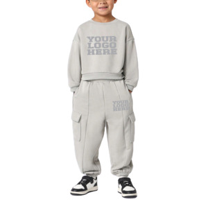 Ensemble survêtement enfant personnalisé avec logo, sweat-shirt et pantalon de jogging gris, tenue décontractée 8-13 ans, imprimé lettres sur le devant - Product Image 1
