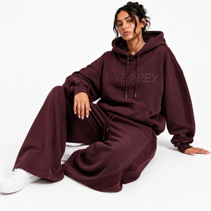 Conjunto Deportivo Unisex ONE APEX Borgoña, Sudadera con Capucha Extra Grande, Pantalones Anchos de Algodón Grueso, Ropa Urbana Premium de Secado Rápido - Product Image 6