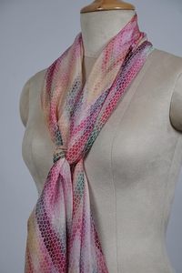 Écharpe en mousseline douce pour femme, motif dégradé pastel, châle long élégant, étole tendance légère, foulard pour usage quotidien - Product Image 6
