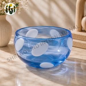 Ensemble de bols en verre vert faits à la main, style vintage, vaisselle décorative, plat de service - Product Image 2