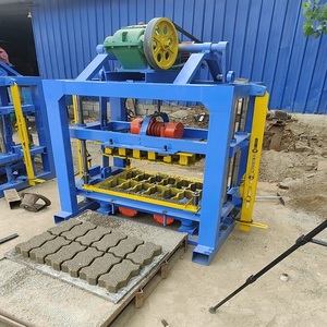 Máquina Automática Hidráulica de 15KW para Fabricación de Bloques de Hormigón, con Motor, Alta Eficiencia y Fácil Operación (4-15 Cavidades) - Product Image 5
