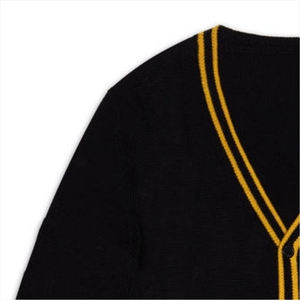 Logos brodés de qualité supérieure sur des pulls à col en V pour les sororités/fraternités/écoles/collèges/universités, logos sur des cardigans - Product Image 5