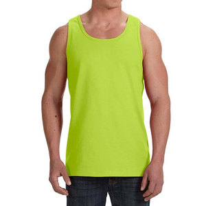Débardeur de compression musculaire sans manches pour homme, sans étiquette, côtelé, coupe ajustée, avec encolure dégagée - Product Image 1