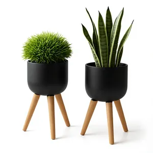 Ensemble de 2 jardinières en métal avec pieds en bois, noir, anti-rouille, rondes, pour plantes d'intérieur et d'extérieur, balcon, jardin, décoration de la maison - Product Image 1