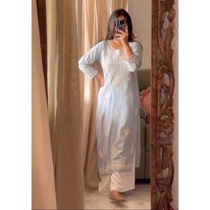 DESIGNER RAYON COTON BRODERIE TRAVAIL KURTI AVEC PALAZZO SKY - Product Image 1