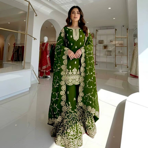 Conjunto Premium de Kurta y Plazzo de Seda Gmy Bordada con Dupatta – Ropa para Bodas y Fiestas - Product Image 1