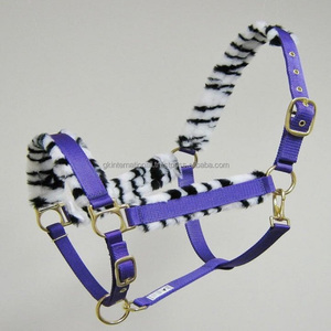 Cuello halter de nailon de alta calidad, forro polar suave de dos tonos, relleno de nailon envuelto, fabricante de la India - Product Image 3